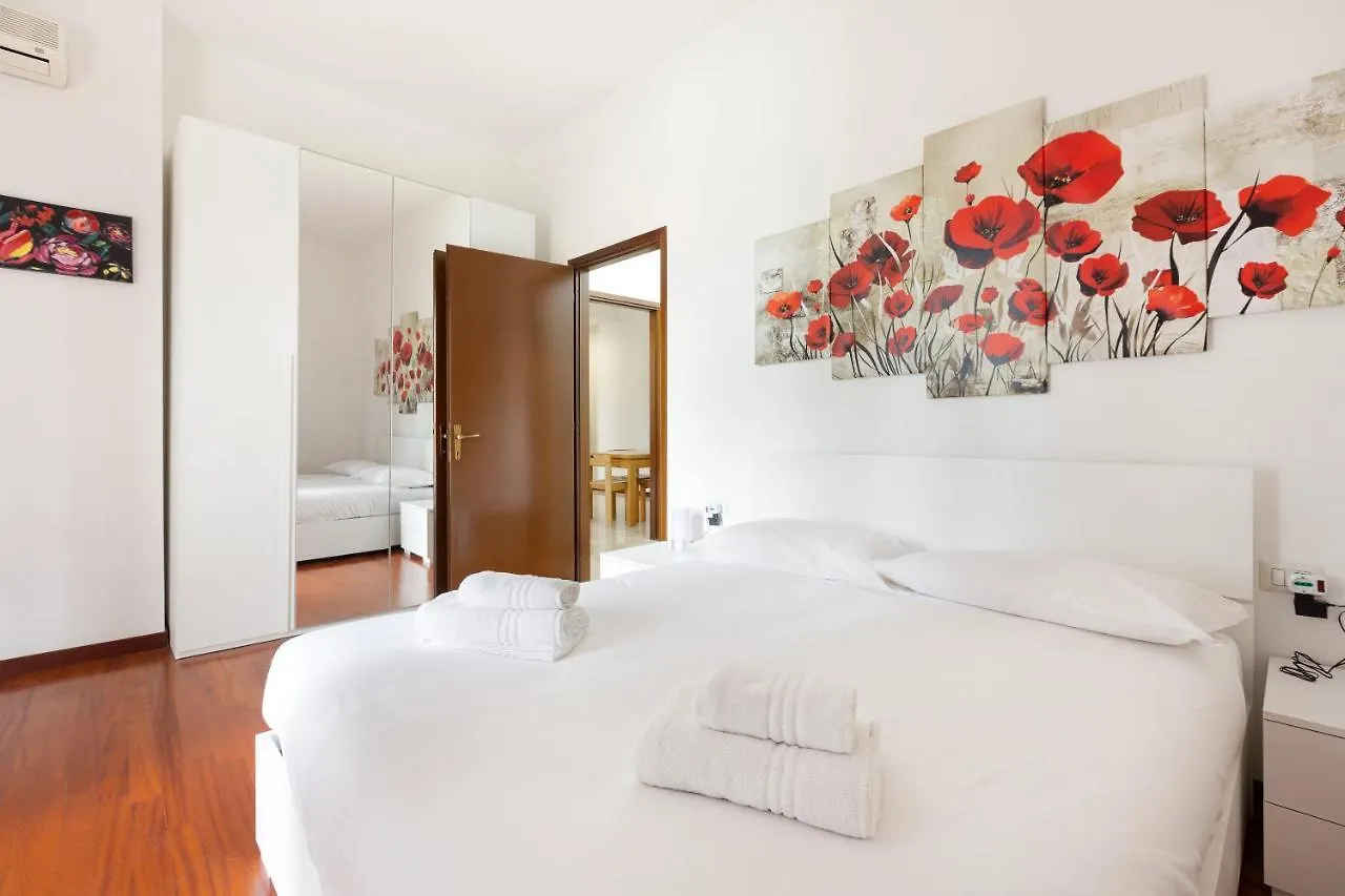 Apt Con Terrazzo A Milano- Greco Pirelli! Апартаменты