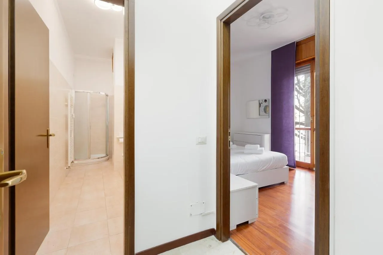 Apt Con Terrazzo A Milano- Greco Pirelli! Милан