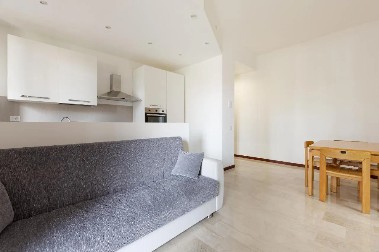 Апартаменты Apt Con Terrazzo A Milano- Greco Pirelli!