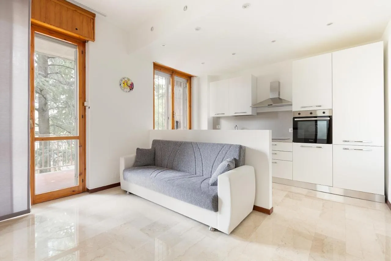 Apt Con Terrazzo A Milano- Greco Pirelli! Италия