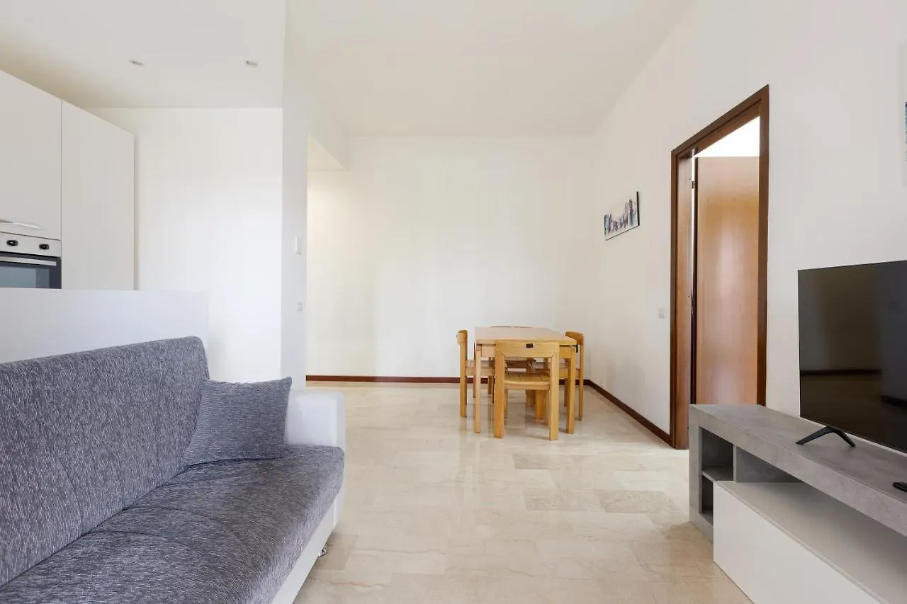 Апартаменты Apt Con Terrazzo A Milano- Greco Pirelli!