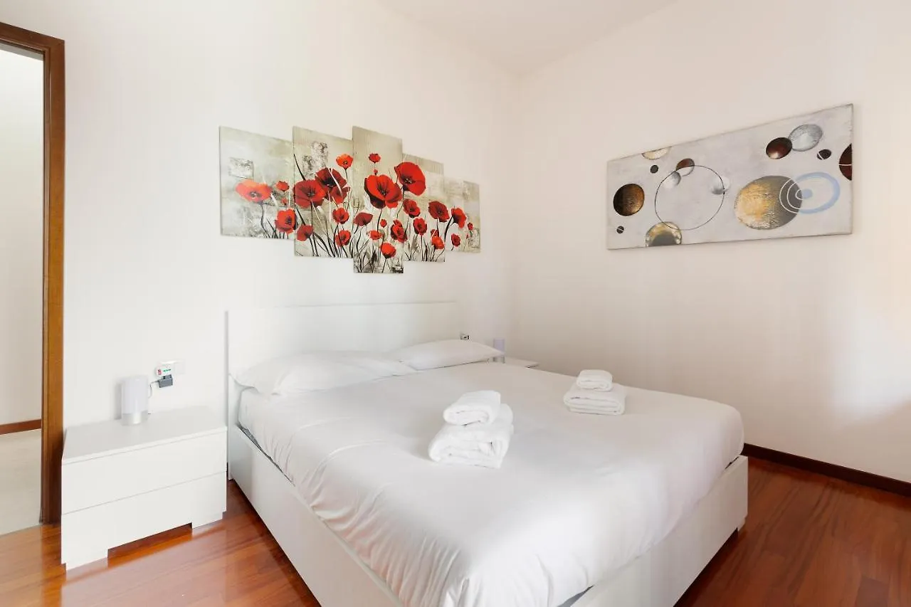 Apt Con Terrazzo A Milano- Greco Pirelli!